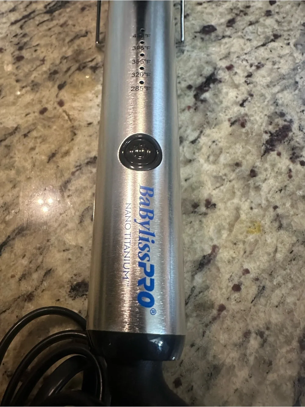 Babyliss  Pro nano titanium  1.25”  XL Curling Iron